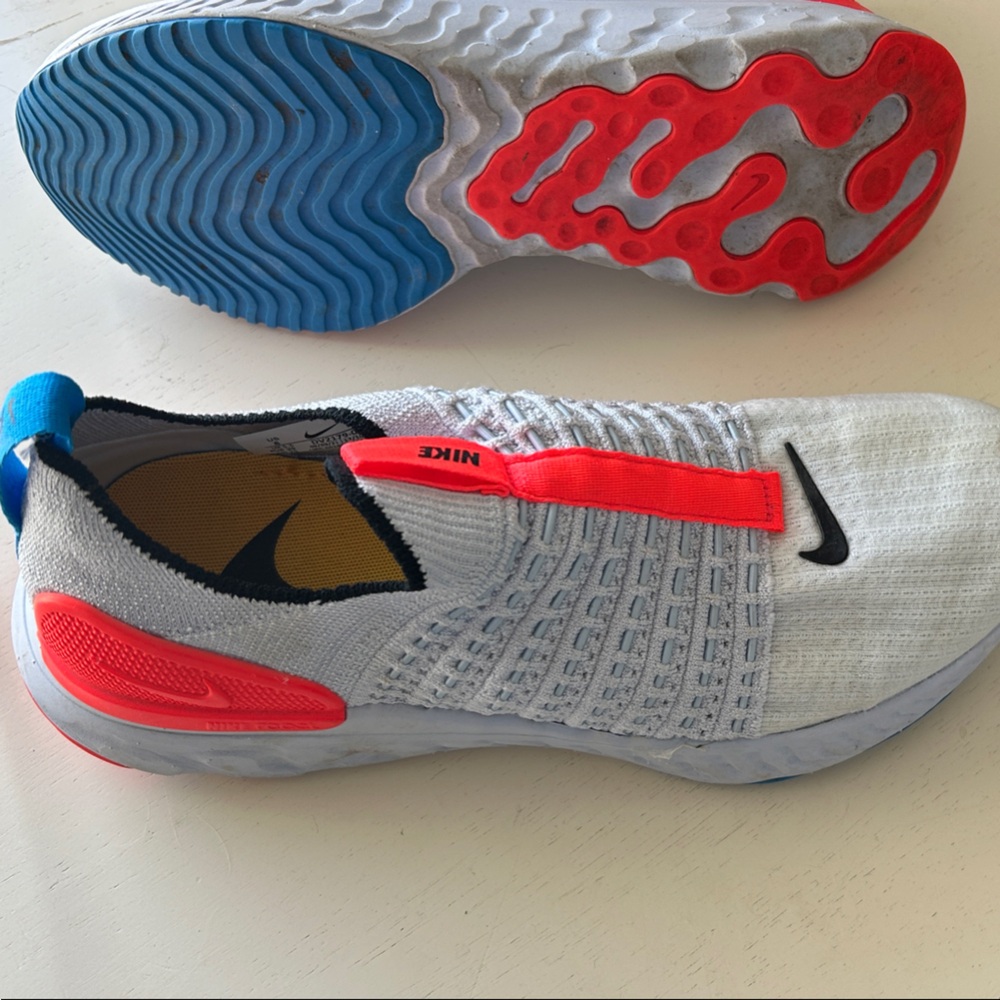 Nike react phantom women’s